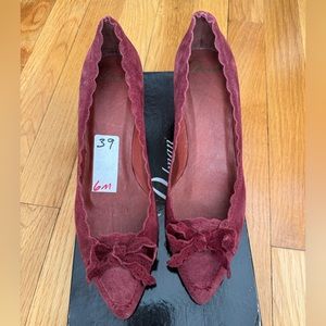 Delman burgundy suede shoes (Sz 6) *NEW*